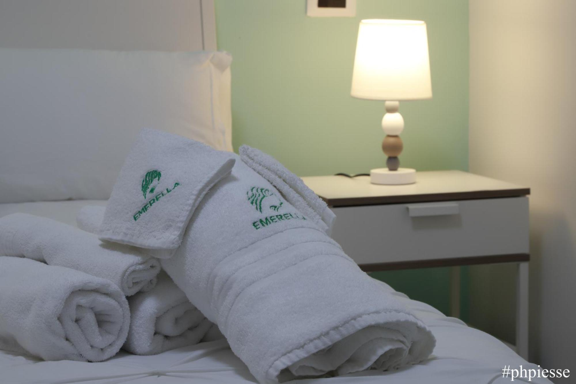 Emerella Luxury Suites-Siderno Lungomare Dış mekan fotoğraf