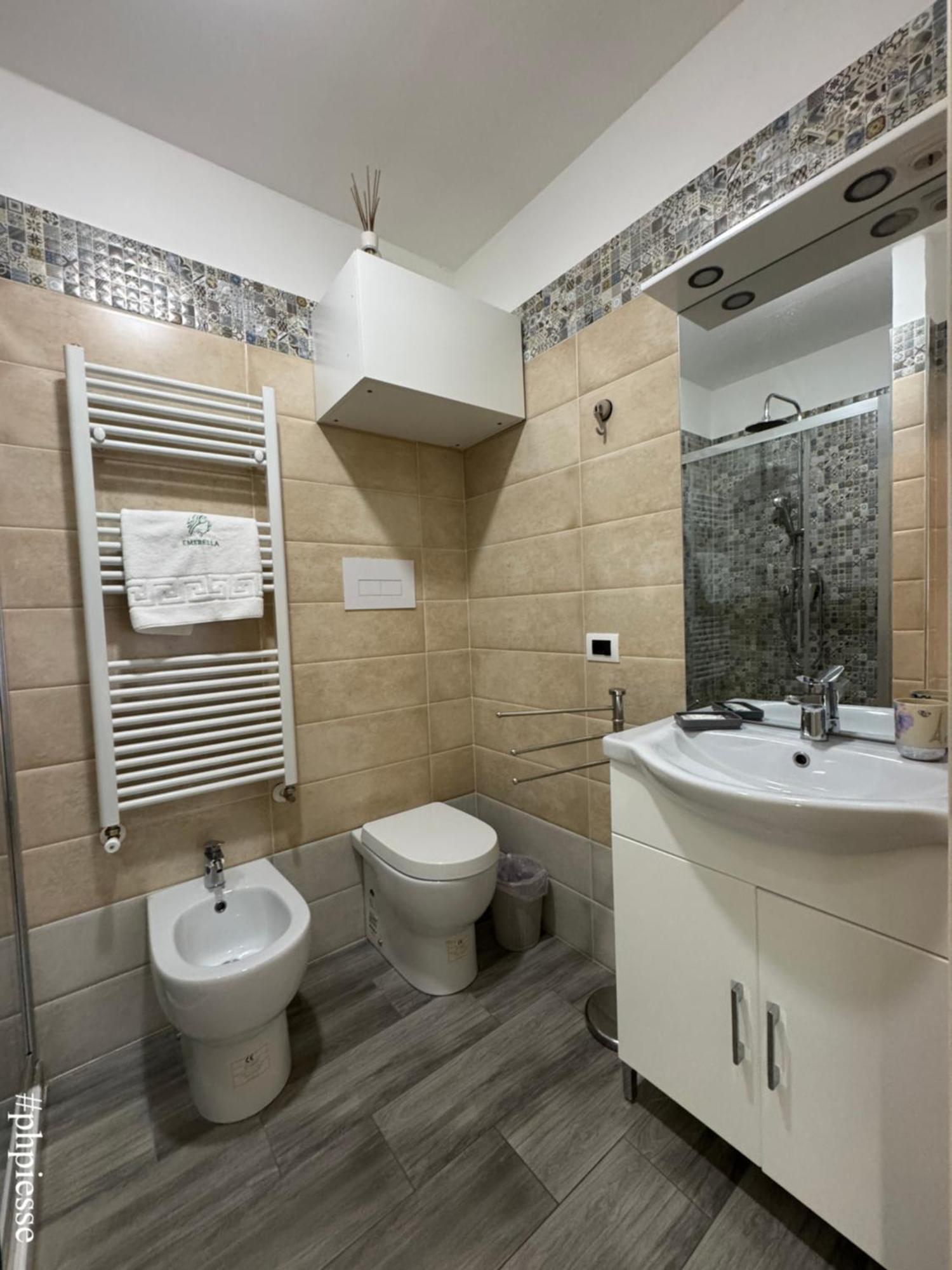 Emerella Luxury Suites-Siderno Lungomare Dış mekan fotoğraf
